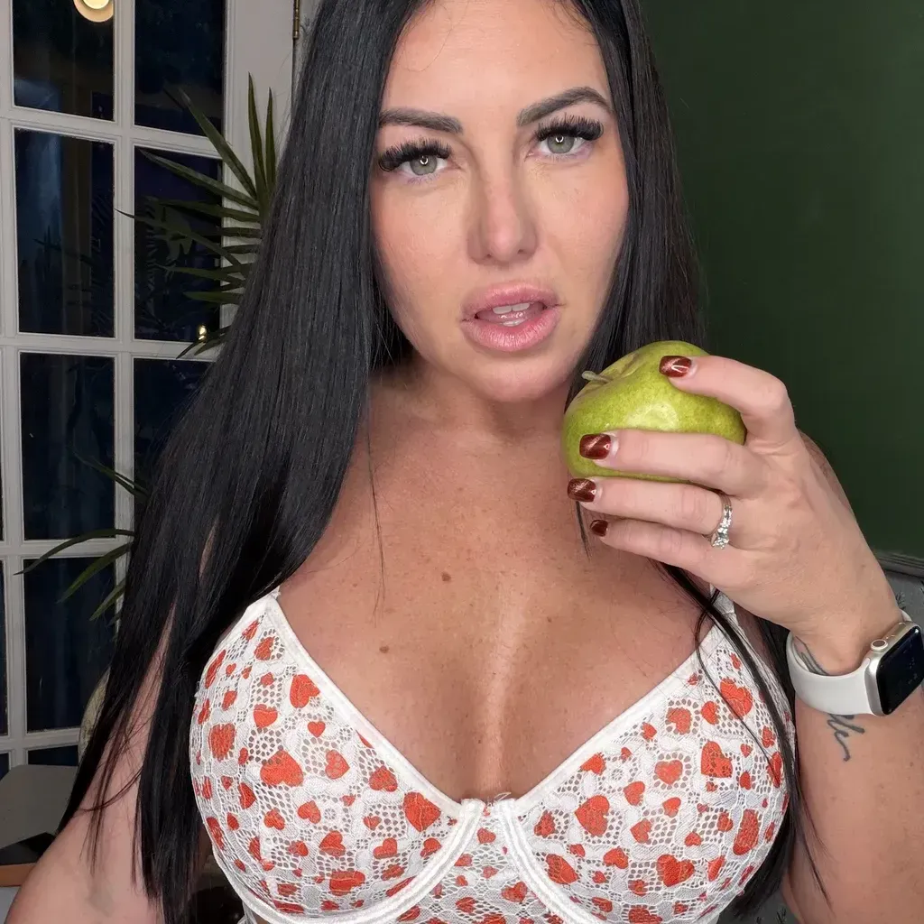 
                        Stefany INDEPENDANTE
                     is Female Escorts. | Trois Rivieres | Quebec | Canada | canadatopescorts.com 