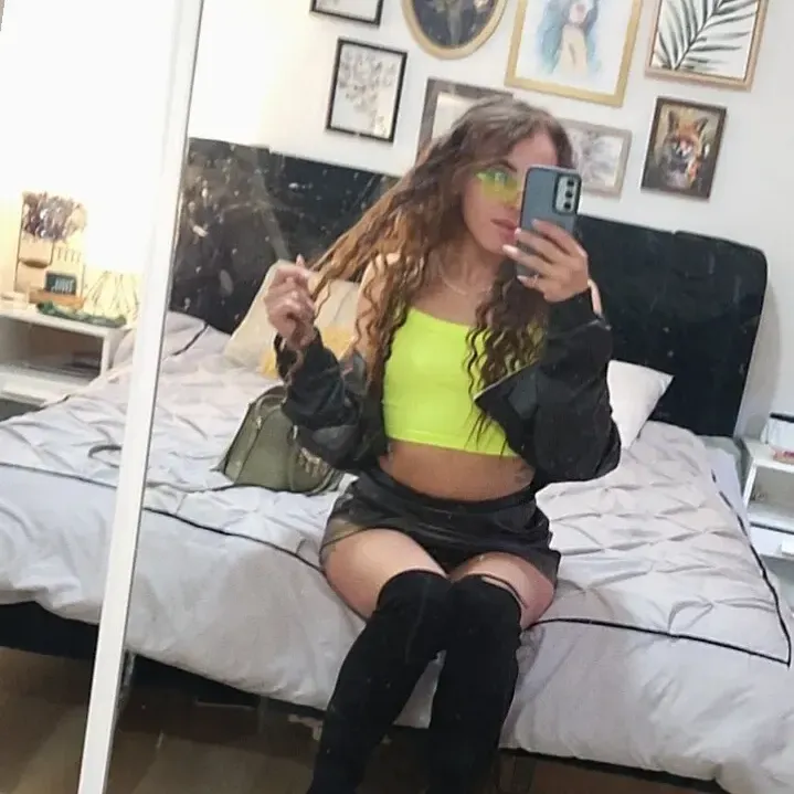 
                        Mahjula and Mercedes
                     is Female Escorts. | Kamloops | British Columbia | Canada | canadatopescorts.com 