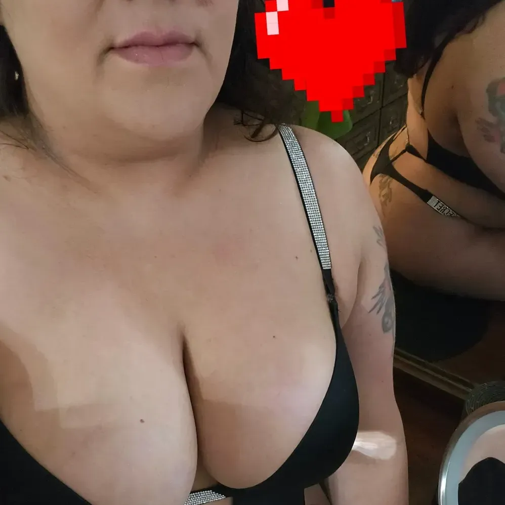 
                        Sinnamon F. (Cash Only)
                     is Female Escorts. | belleville | Ontario | Canada | canadatopescorts.com 