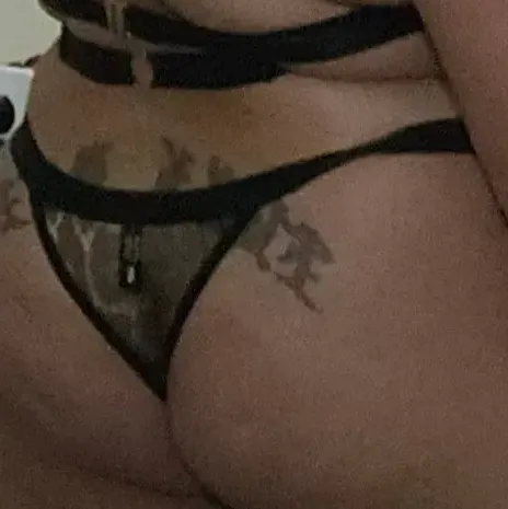 
                        Sinnamon F. (Cash Only)
                     is Female Escorts. | belleville | Ontario | Canada | canadatopescorts.com 