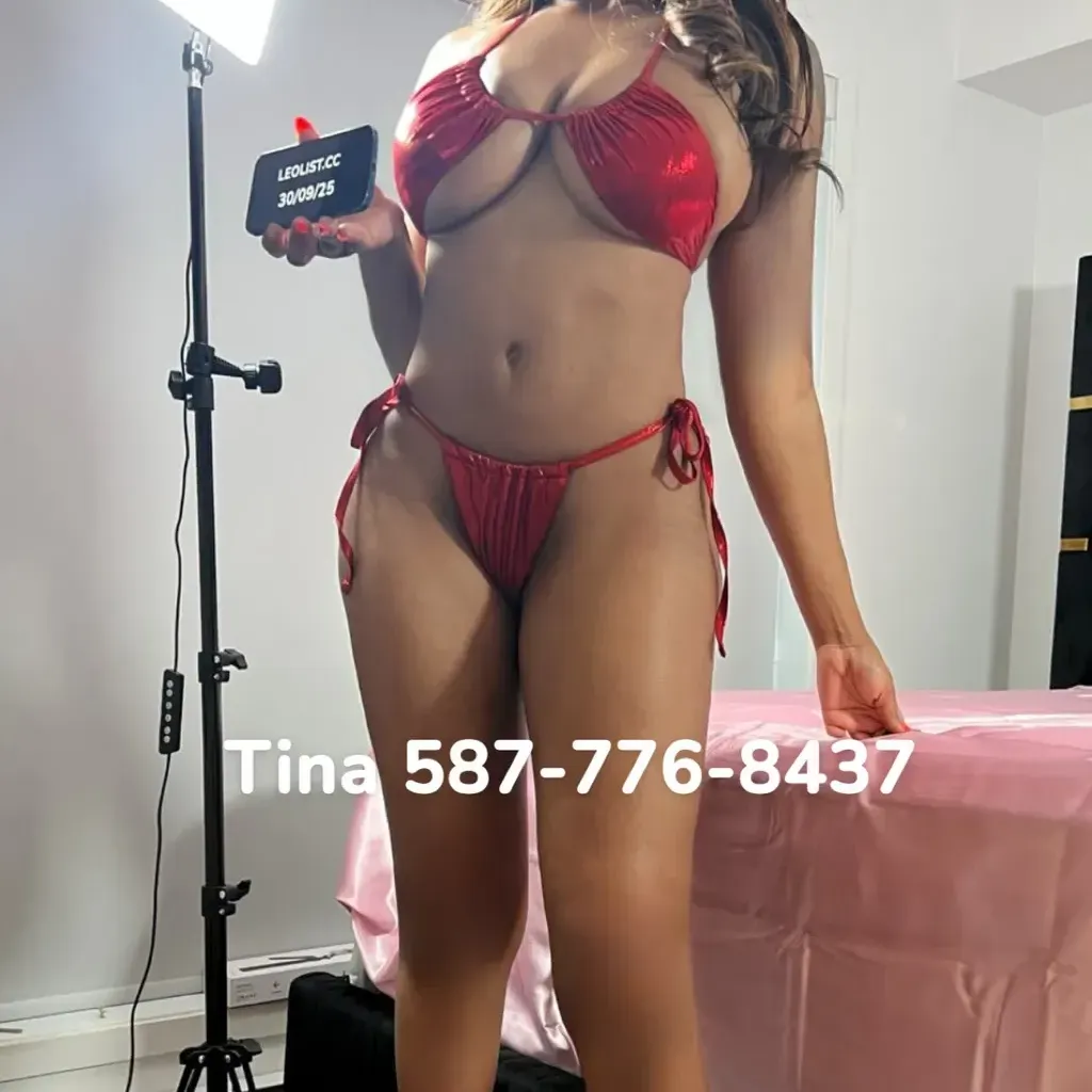 
                        Tina partygirl in/out
                     is Female Escorts. | Quebec City | Quebec | Canada | canadatopescorts.com 