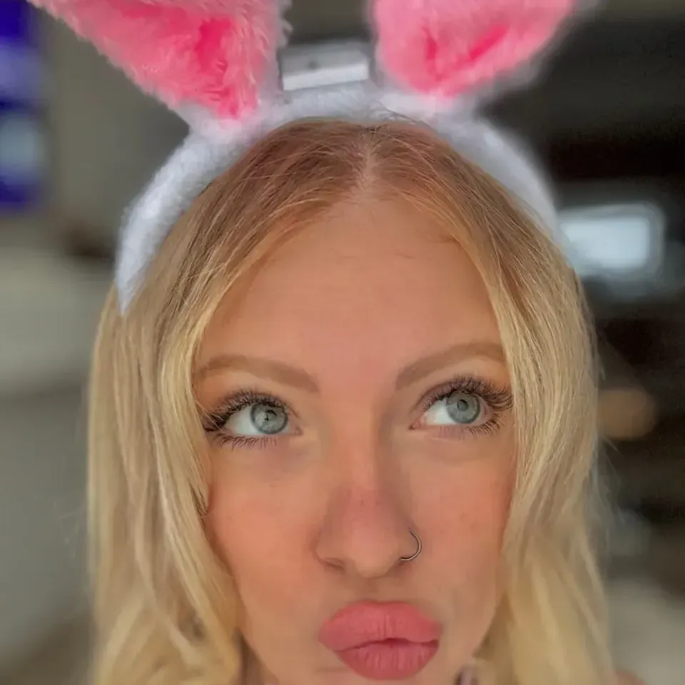 
                        Brittany
                     is Female Escorts. | Yukon | Yukon | Canada | canadatopescorts.com 