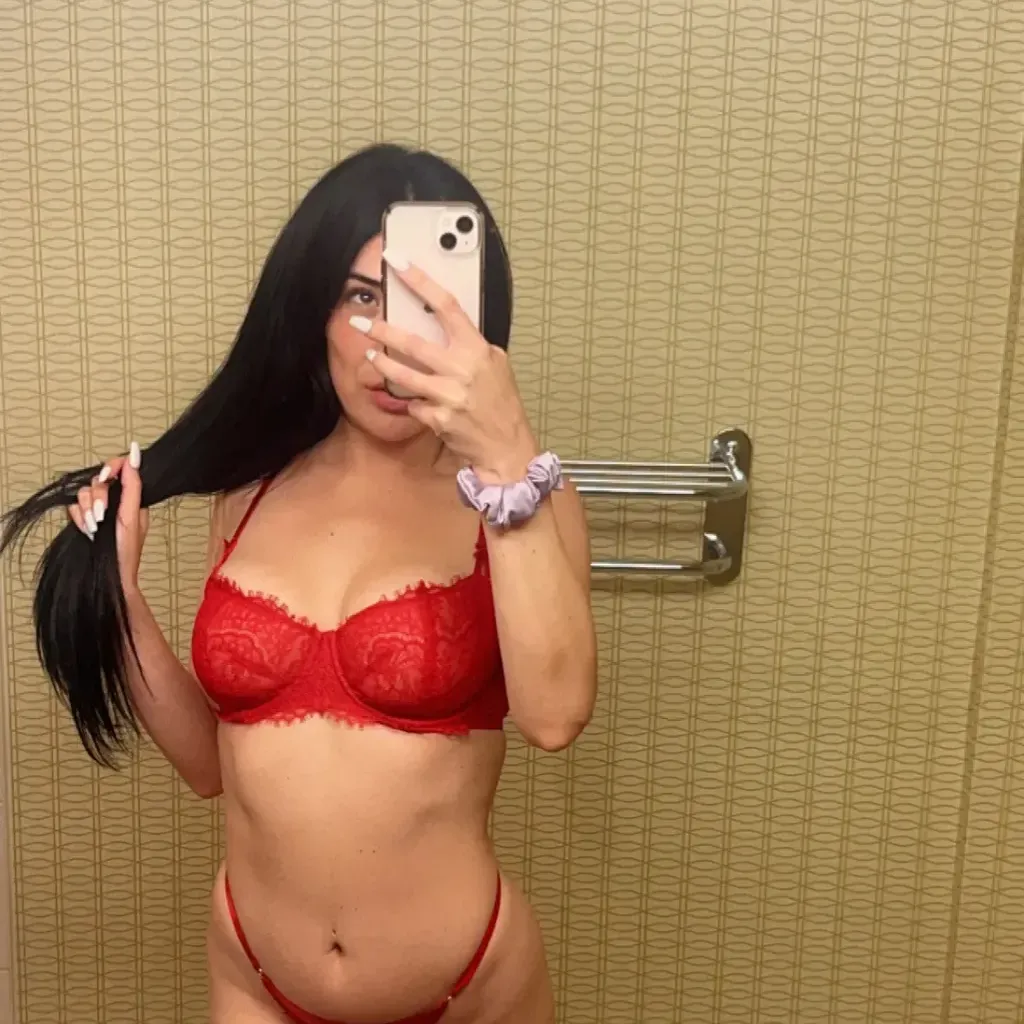 
                        Cherry Bliss
                     is Female Escorts. | Toronto | Ontario | Canada | canadatopescorts.com 