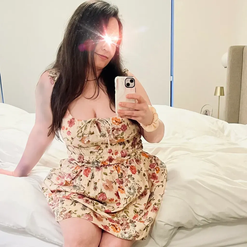
                        Faye Collins
                     is Female Escorts. | Vancouver | British Columbia | Canada | canadatopescorts.com 