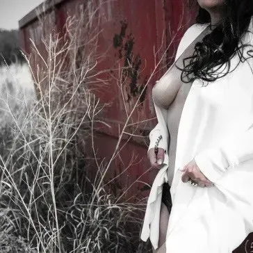 
                        Baylee Shots
                     is Female Escorts. | Peace River Country | British Columbia | Canada | canadatopescorts.com 