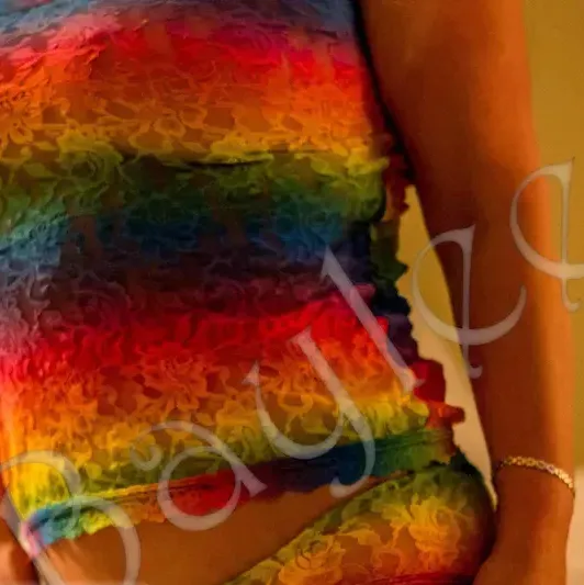 
                        Baylee Shots
                     is Female Escorts. | Peace River Country | British Columbia | Canada | canadatopescorts.com 