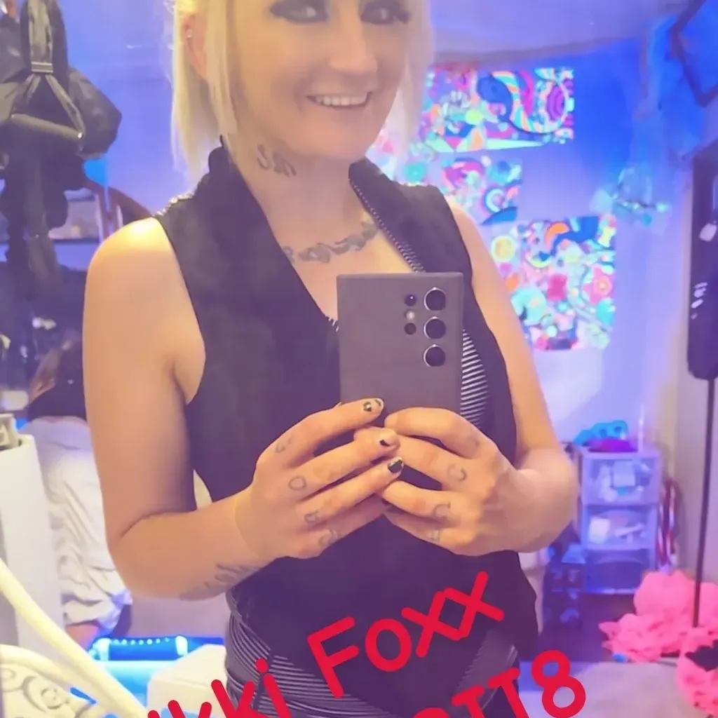 
                        Nikki Foxx
                     is Female Escorts. | Moncton | New Brunswick | Canada | canadatopescorts.com 