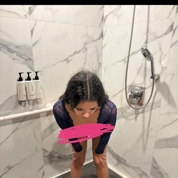 
                        Elle
                     is Female Escorts. | St. John | New Brunswick | Canada | canadatopescorts.com 