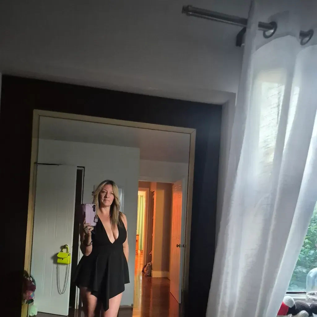 
                        Faith
                     is Female Escorts. | Barrie | Ontario | Canada | canadatopescorts.com 
