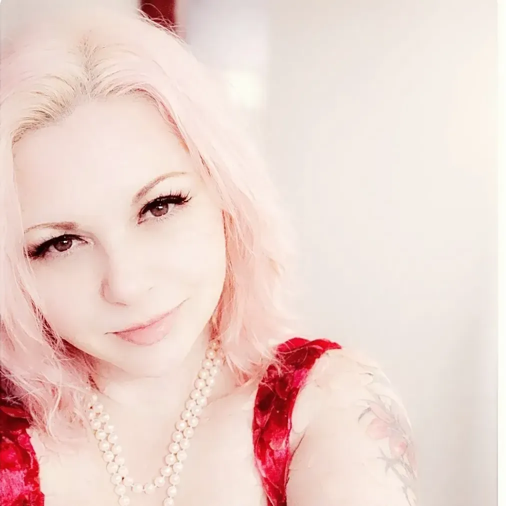 
                        Lilyanna
                     is Female Escorts. | Kingston | Ontario | Canada | canadatopescorts.com 