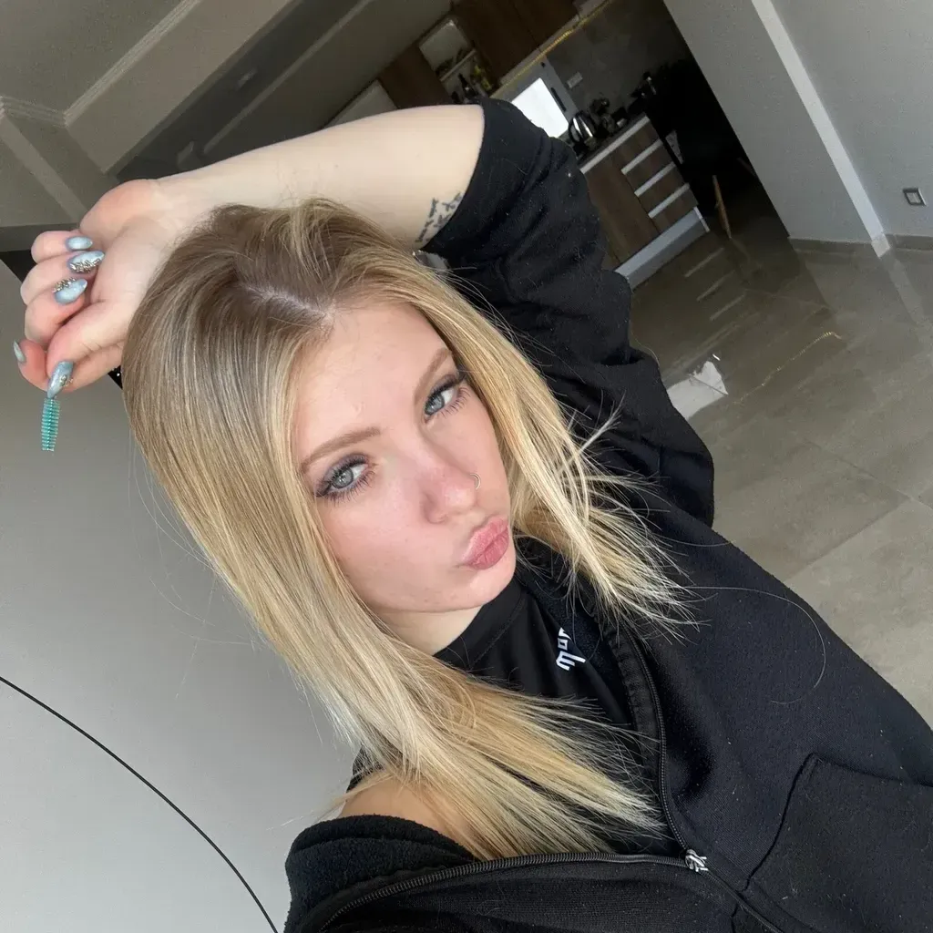 
                        Brittany
                     is Female Escorts. | Abbotsford | British Columbia | Canada | canadatopescorts.com 