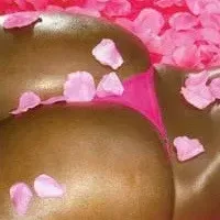 
                        Giselle
                     is Female Escorts. | Kelowna | British Columbia | Canada | canadatopescorts.com 