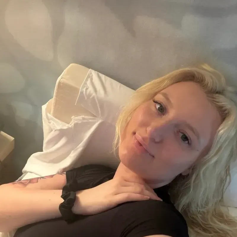 
                        Mia
                     is Female Escorts. | Brandon | Manitoba | Canada | canadatopescorts.com 