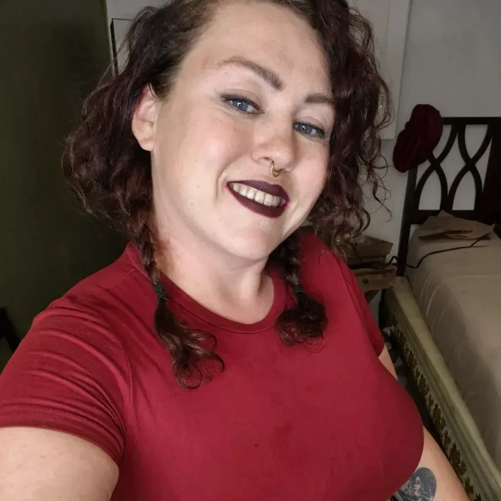 
                        Nicky
                     is Female Escorts. | Regina | Saskatchewan | Canada | canadatopescorts.com 
