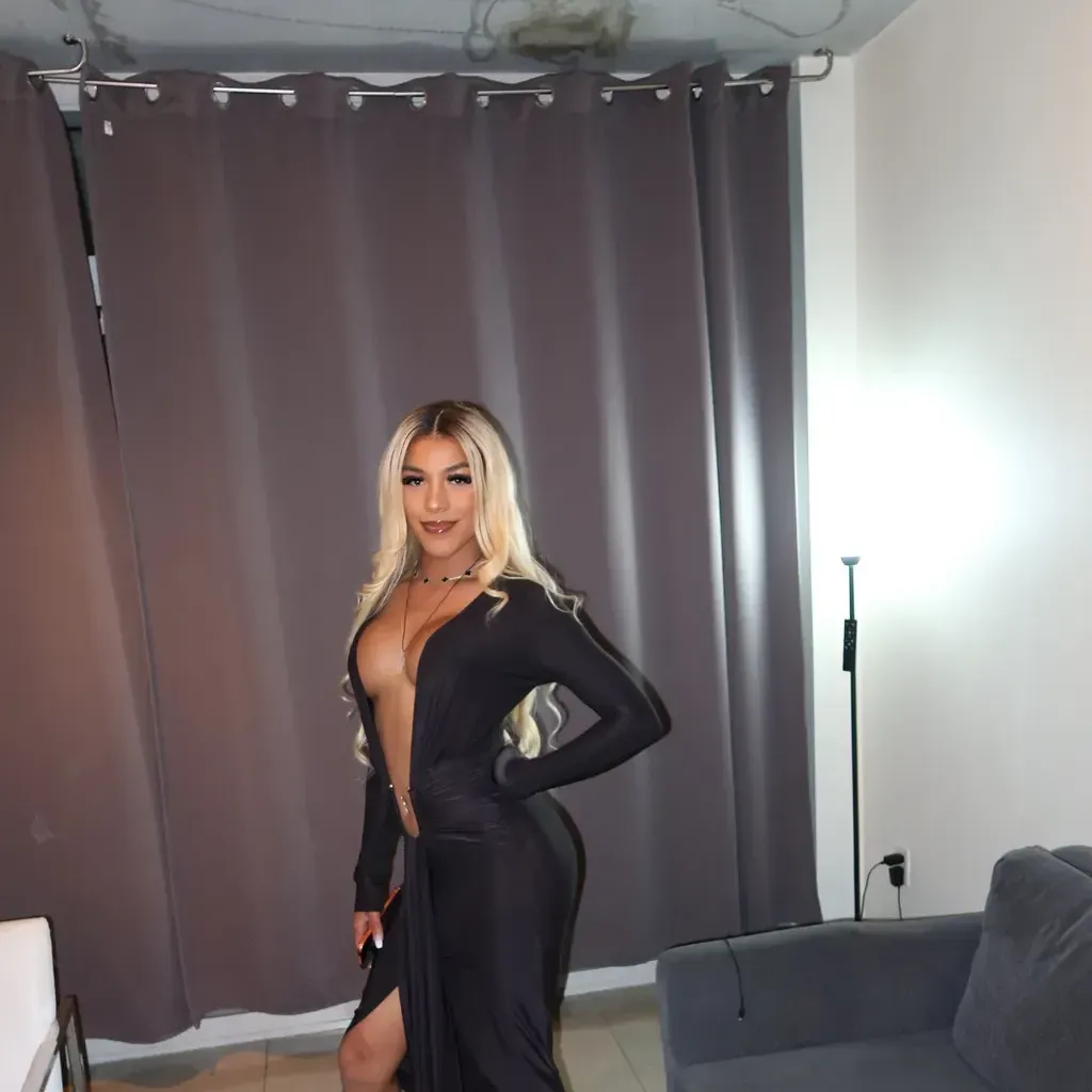 
                        Ts Kelzy - 263.566.1357
                     is Female Escorts. | Montreal | Quebec | Canada | canadatopescorts.com 