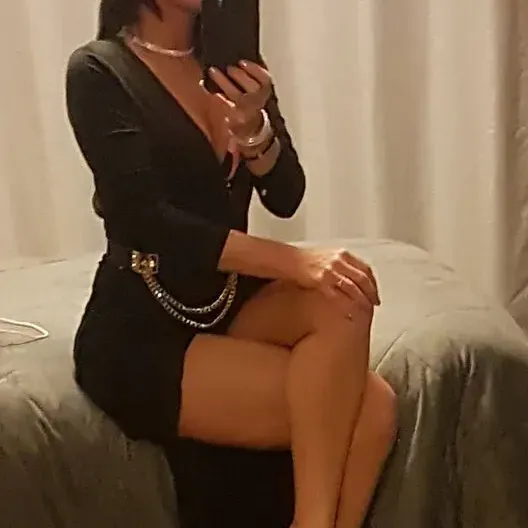 
                        ShanniaSpinner
                     is Female Escorts. | Edmonton | Alberta | Canada | canadatopescorts.com 
