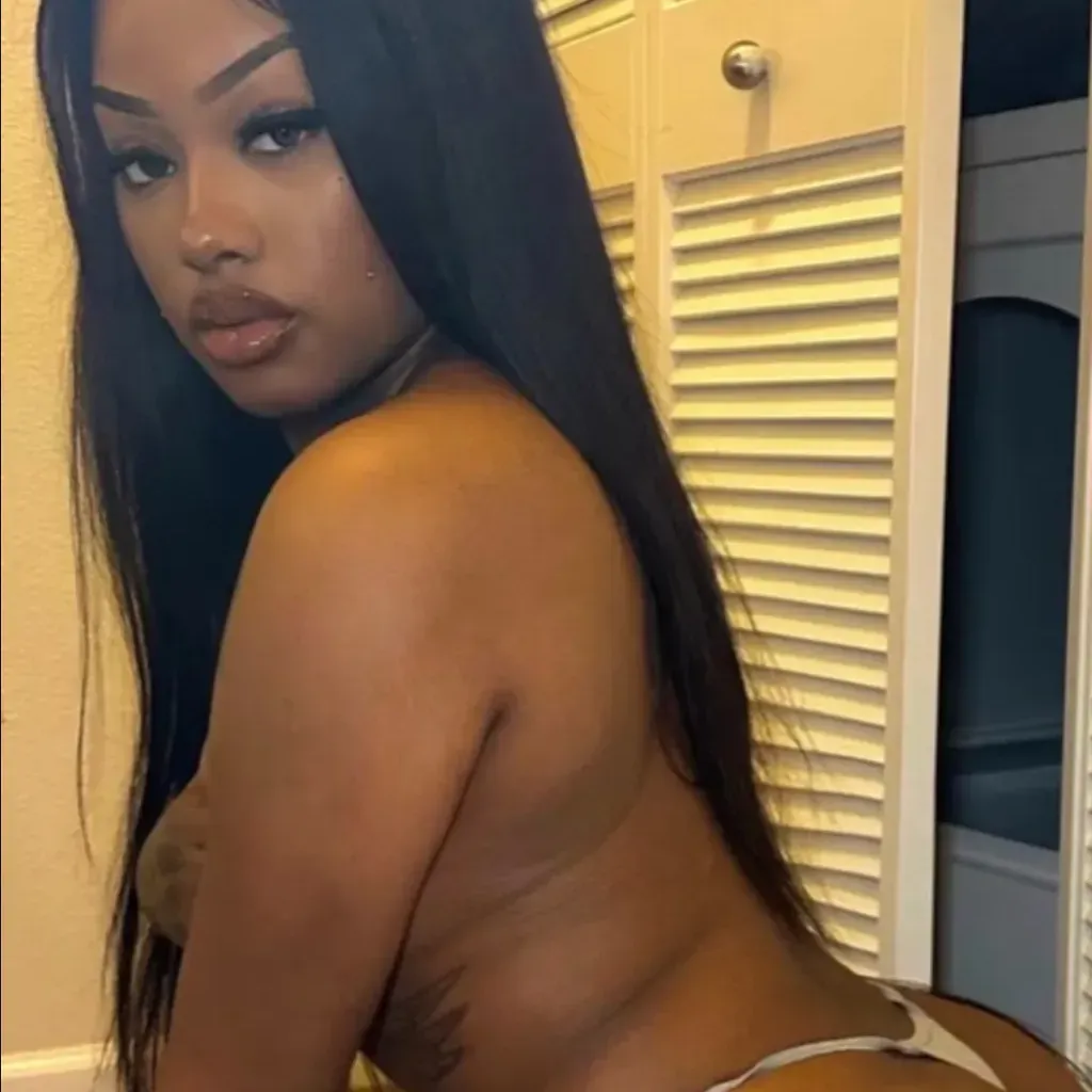 
                        Sasha
                     is Female Escorts. | St. John | New Brunswick | Canada | canadatopescorts.com 