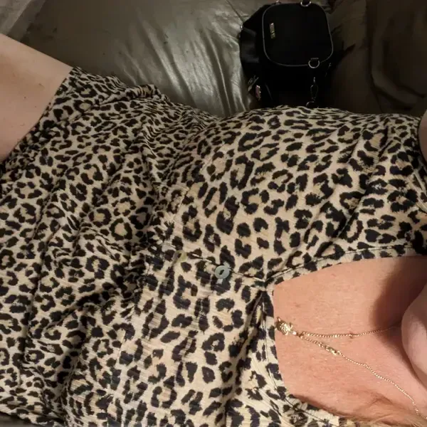 
                        Me
                     is Female Escorts. | Kitchener | Ontario | Canada | canadatopescorts.com 
