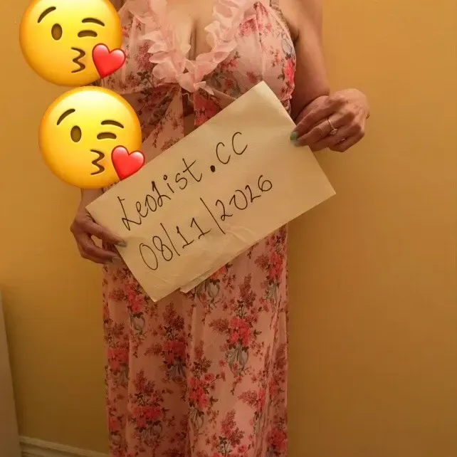
                        Punjabi brownie
                     is Female Escorts. | Comox Balley | British Columbia | Canada | canadatopescorts.com 