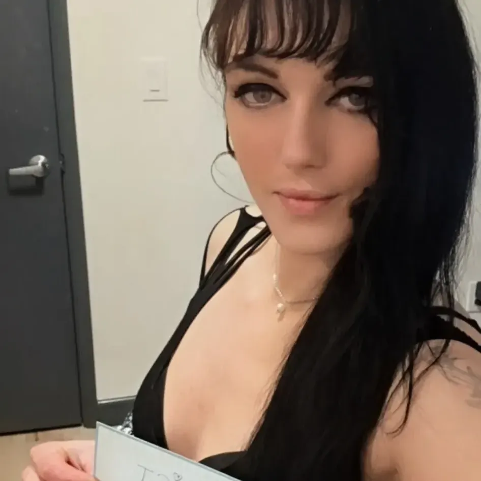 
                        Emily wyte
                     is Female Escorts. | Kitchener | Ontario | Canada | canadatopescorts.com 