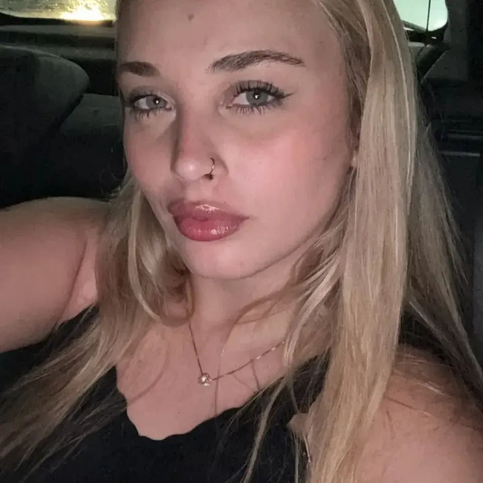 
                        Brianna
                     is Female Escorts. | Abbotsford | British Columbia | Canada | canadatopescorts.com 
