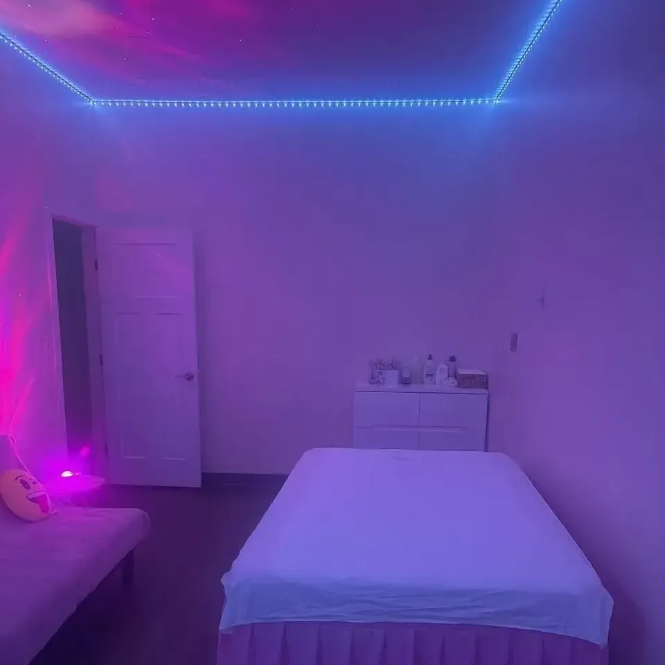 
                        Vast Kun Massage
                     is Female Escorts. | Regina | Saskatchewan | Canada | canadatopescorts.com 