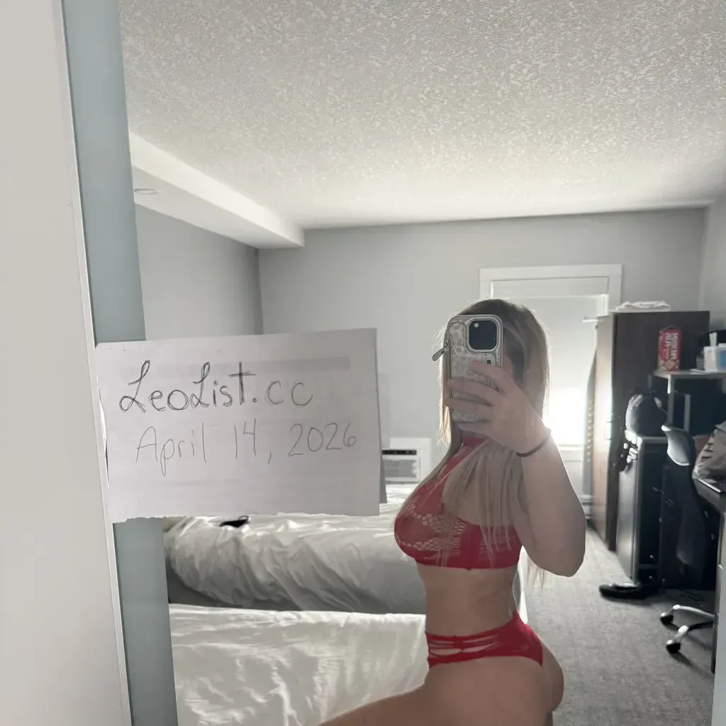 
                        Jenna
                     is Female Escorts. | Regina | Saskatchewan | Canada | canadatopescorts.com 