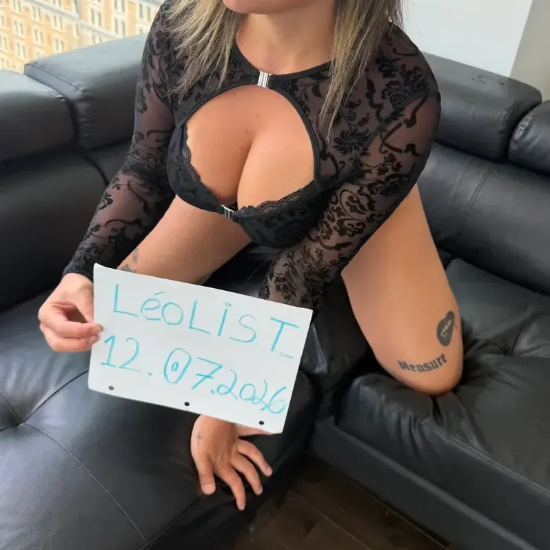 
                        Rocco et vannessa
                     is Female Escorts. | Montreal | Quebec | Canada | canadatopescorts.com 