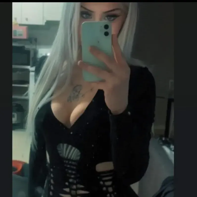 
                        Harley
                     is Female Escorts. | Barrie | Ontario | Canada | canadatopescorts.com 