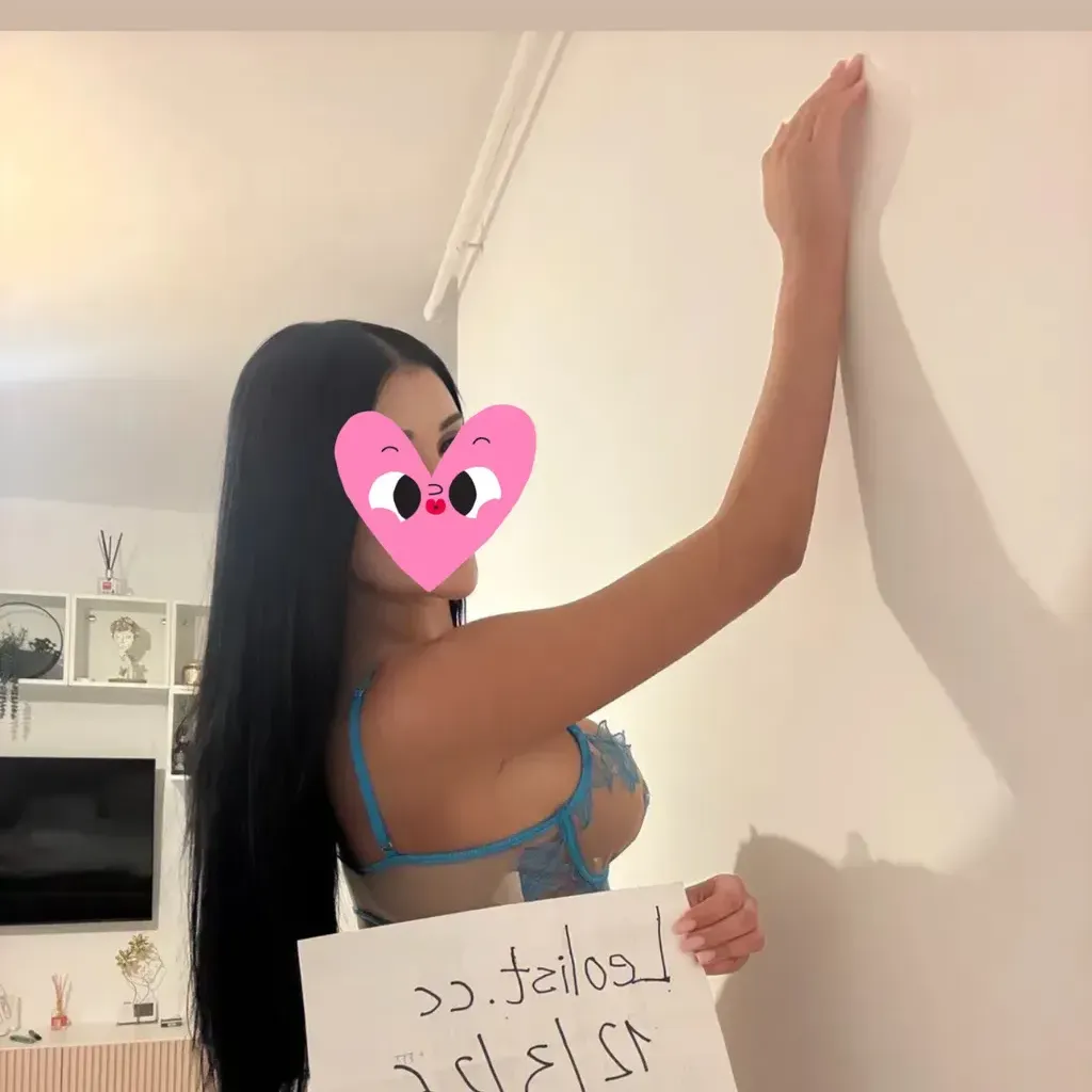 
                        Nikki
                     is Female Escorts. | Quebec City | Quebec | Canada | canadatopescorts.com 