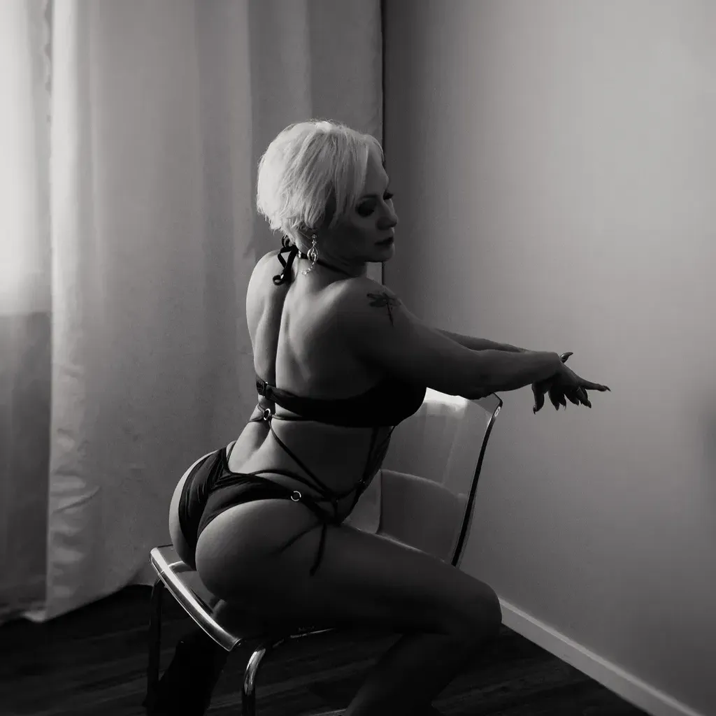 
                        Fitness Michelle
                     is Female Escorts. | Edmonton | Alberta | Canada | canadatopescorts.com 