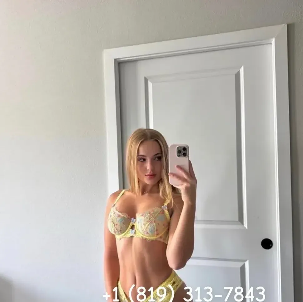 
                        Petite Spinner Alexandra
                     is Female Escorts. | Saguenay | Quebec | Canada | canadatopescorts.com 