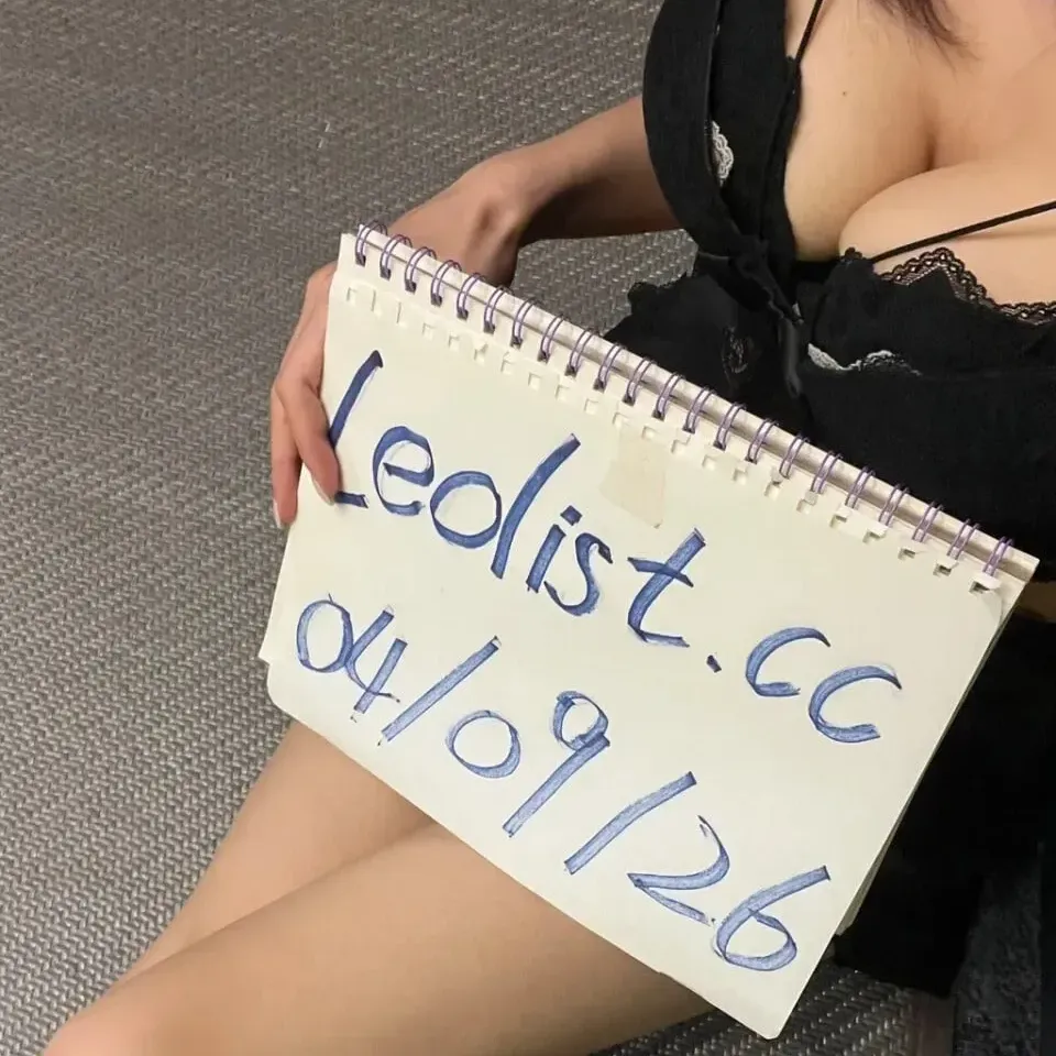 
                        Ella
                     is Female Escorts. | Toronto | Ontario | Canada | canadatopescorts.com 