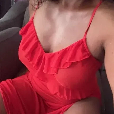
                        Krystal
                     is Female Escorts. | Montreal | Quebec | Canada | canadatopescorts.com 