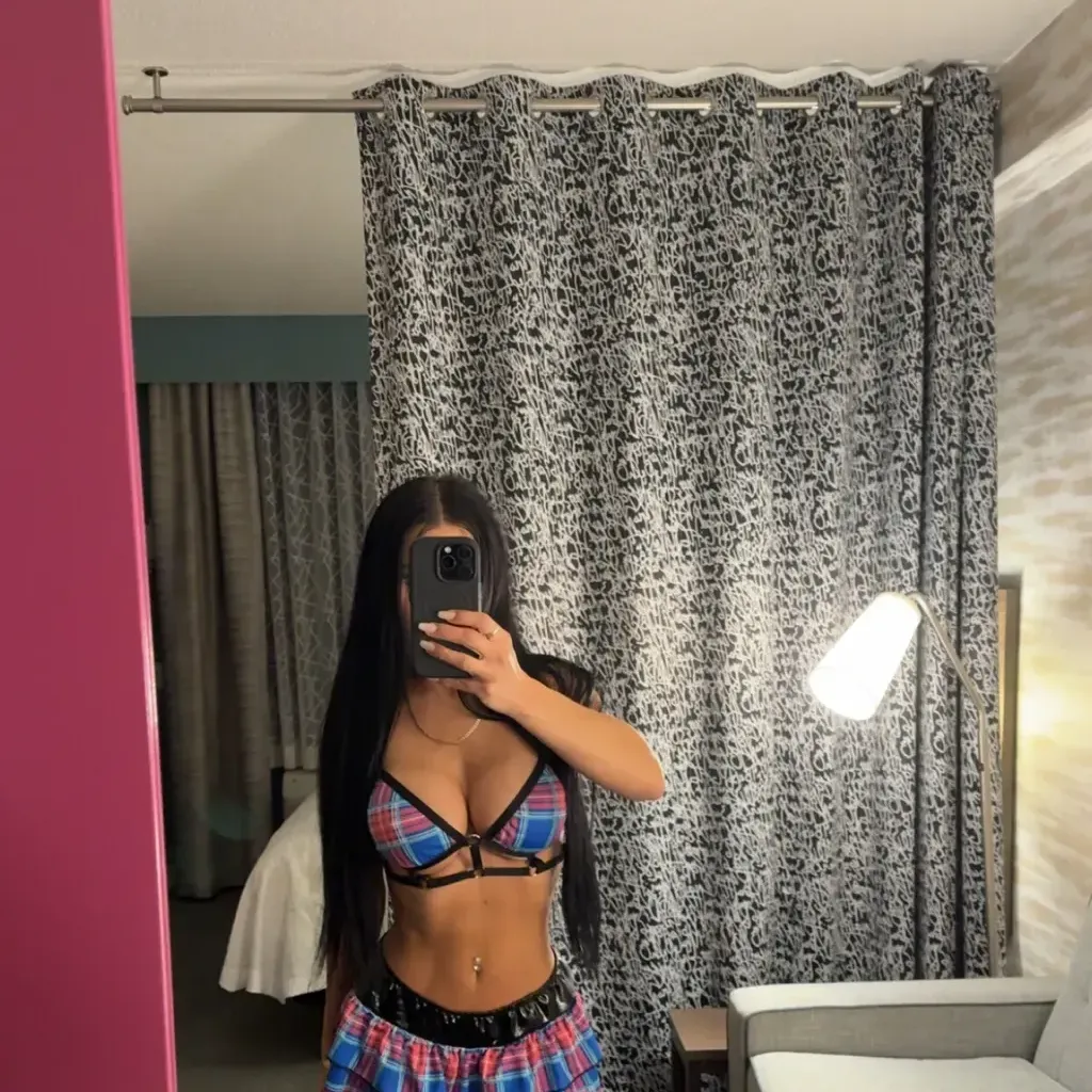 
                        Keissy Hennessey
                     is Female Escorts. | Grande Prairie | Alberta | Canada | canadatopescorts.com 