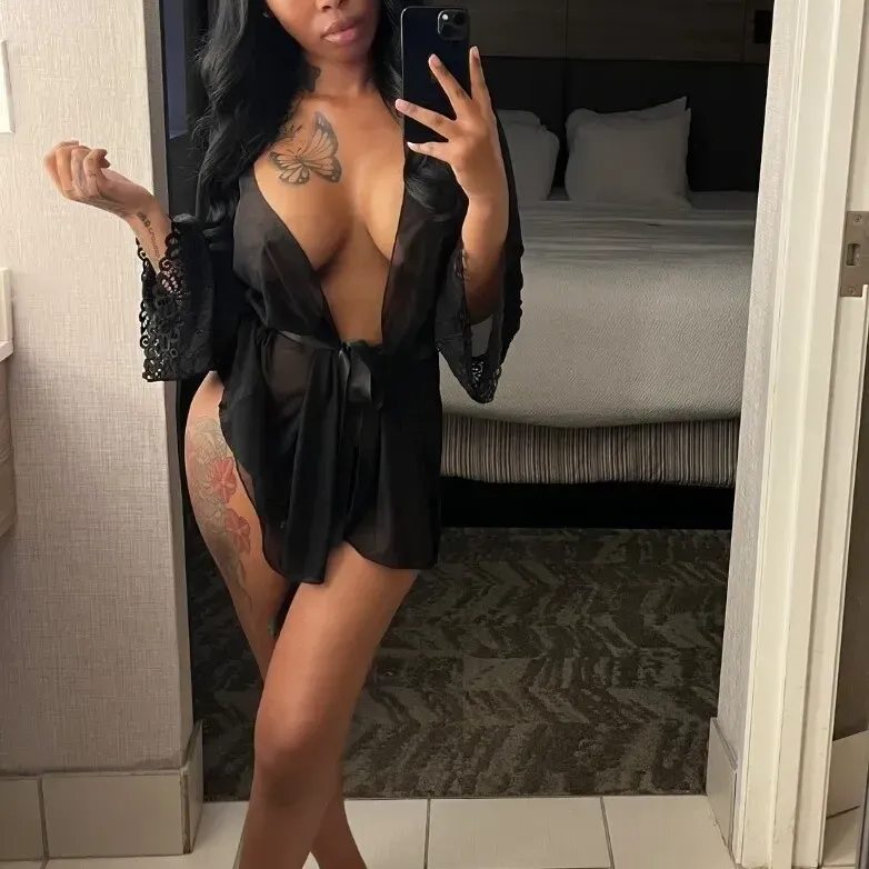
                        Amanda
                     is Female Escorts. | Barrie | Ontario | Canada | canadatopescorts.com 
