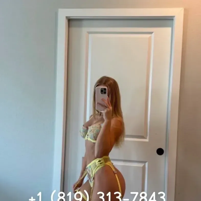 
                        Petite Alexandra
                     is Female Escorts. | Sherbrooke | Quebec | Canada | canadatopescorts.com 