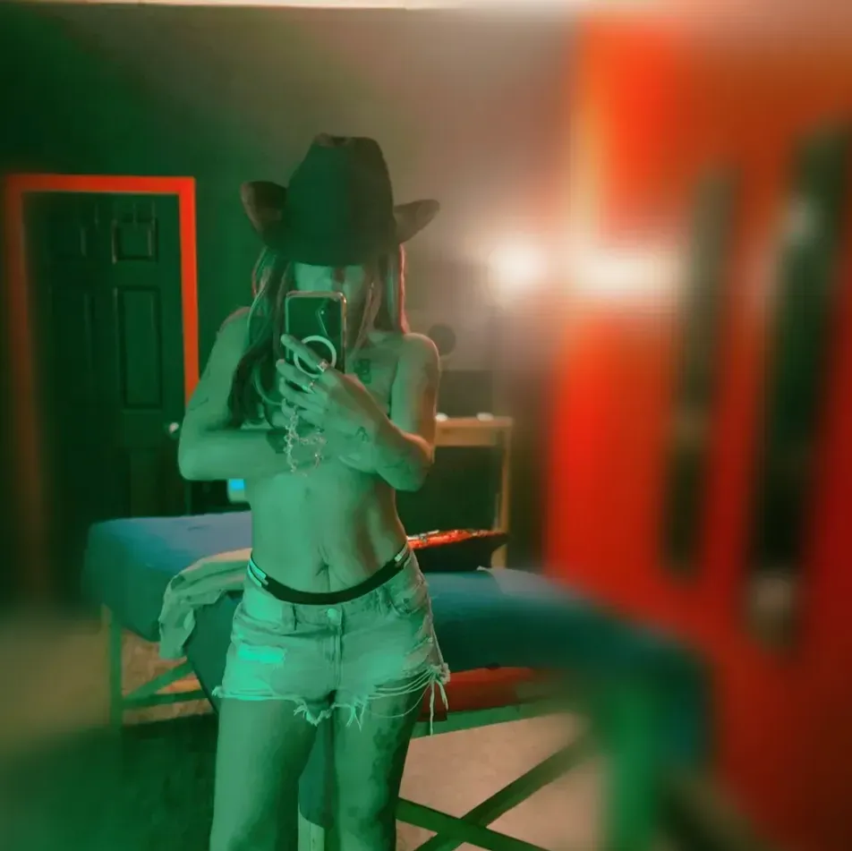 
                        Nyoka- FANTASY SPA
                     is Female Escorts. | Regina | Saskatchewan | Canada | canadatopescorts.com 