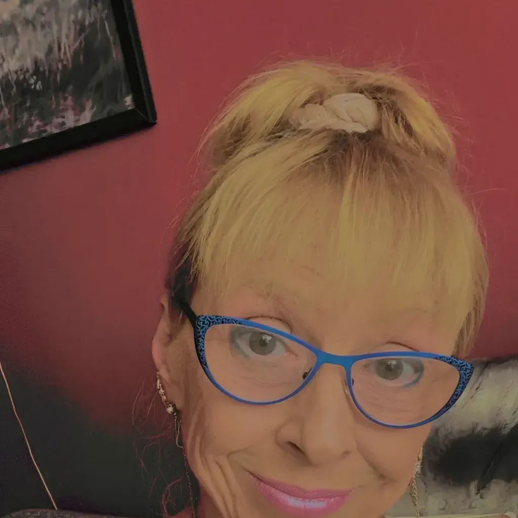 
                        Michelle
                     is Female Escorts. | windsor | Ontario | Canada | canadatopescorts.com 