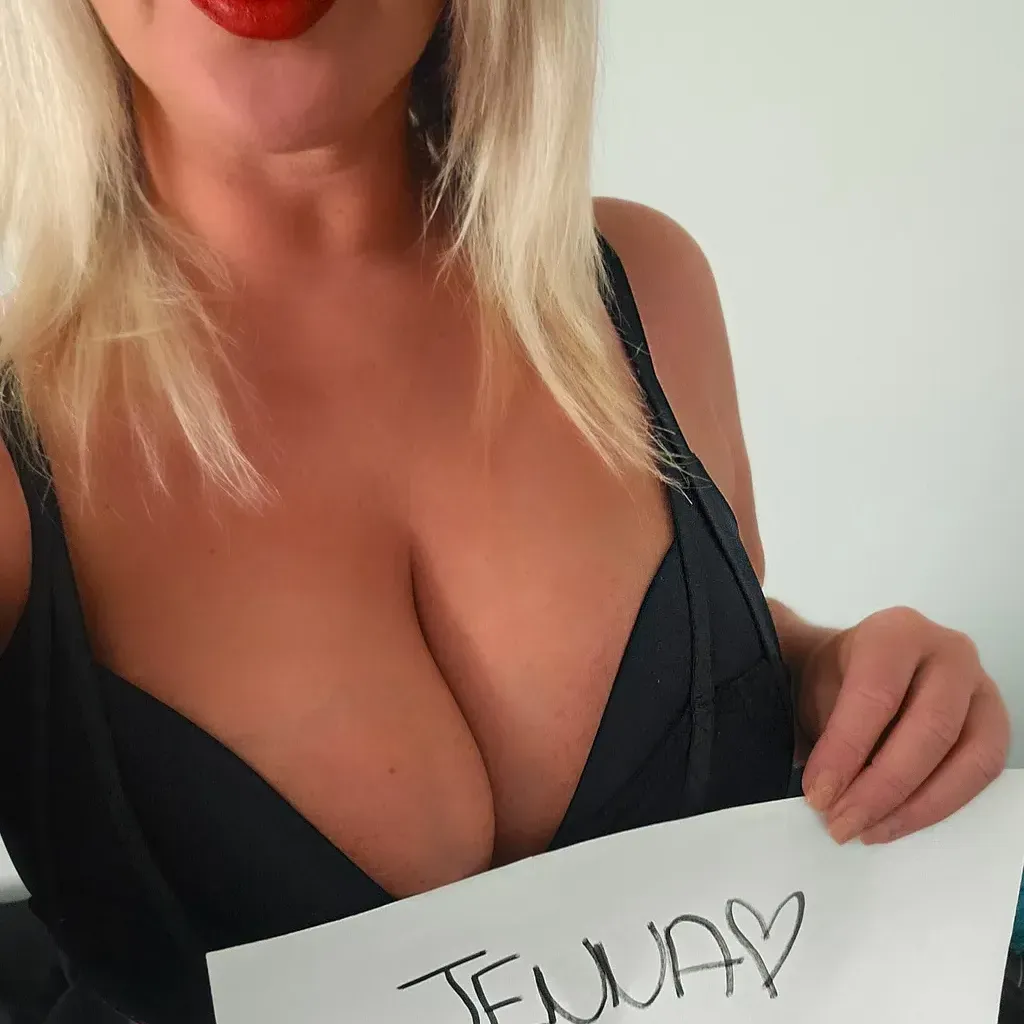 
                        Full Gfe
                     is Female Escorts. | Montreal | Quebec | Canada | canadatopescorts.com 