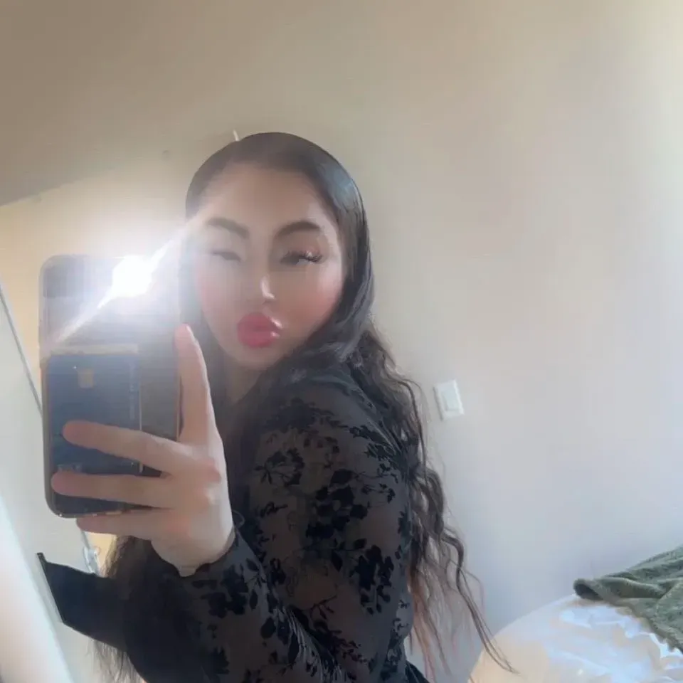 
                        Alissa
                     is Female Escorts. | Calgary | Alberta | Canada | canadatopescorts.com 