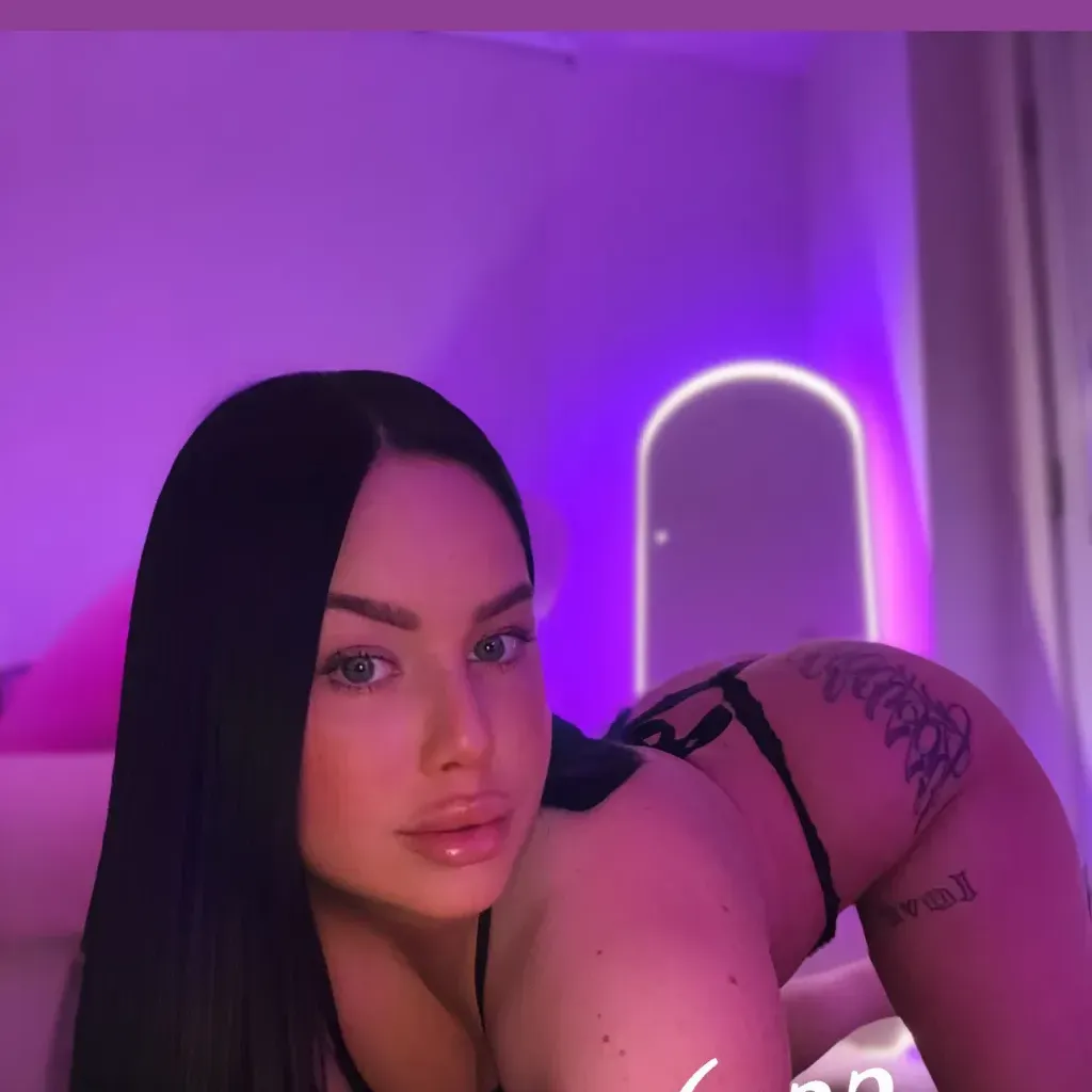 
                        Julia
                     is Female Escorts. | Quebec City | Quebec | Canada | canadatopescorts.com 