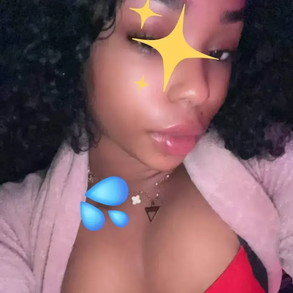 
                        Rai/MImi/Cindy/
                     is Female Escorts. | Niagara | Ontario | Canada | canadatopescorts.com 