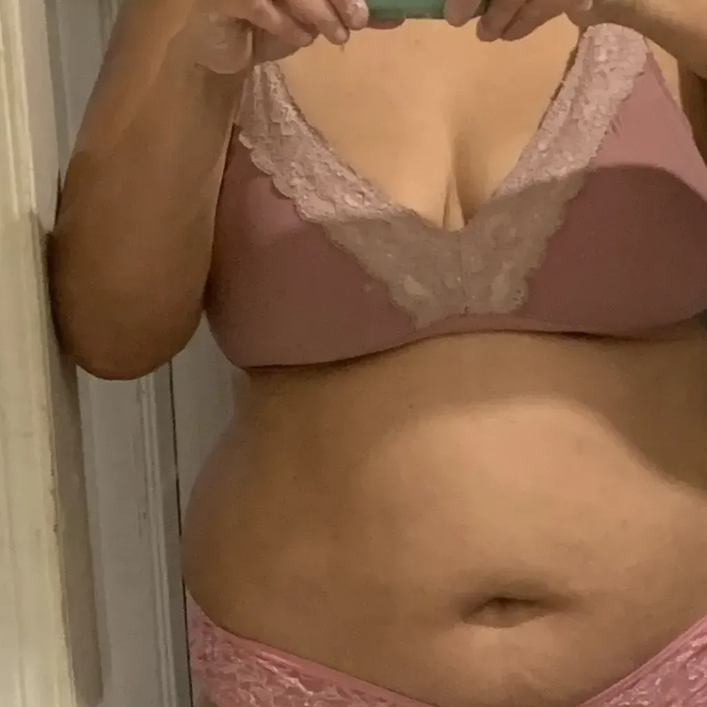 
                        Jen Jones Cash/Houston BC
                     is Female Escorts. | Skeena | British Columbia | Canada | canadatopescorts.com 