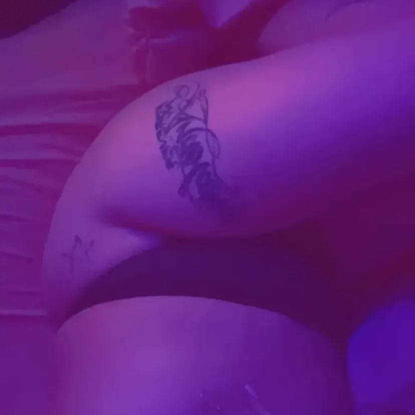 
                        Evie
                     is Female Escorts. | Hamilton | Ontario | Canada | canadatopescorts.com 