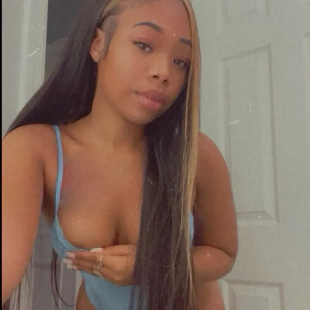 
                        Eliza
                     is Female Escorts. | Saskatoon | Saskatchewan | Canada | canadatopescorts.com 
