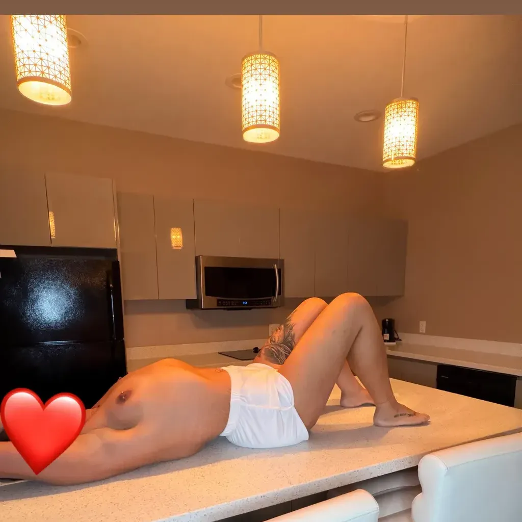 
                        Jordan
                     is Female Escorts. | Grande Prairie | Alberta | Canada | canadatopescorts.com 