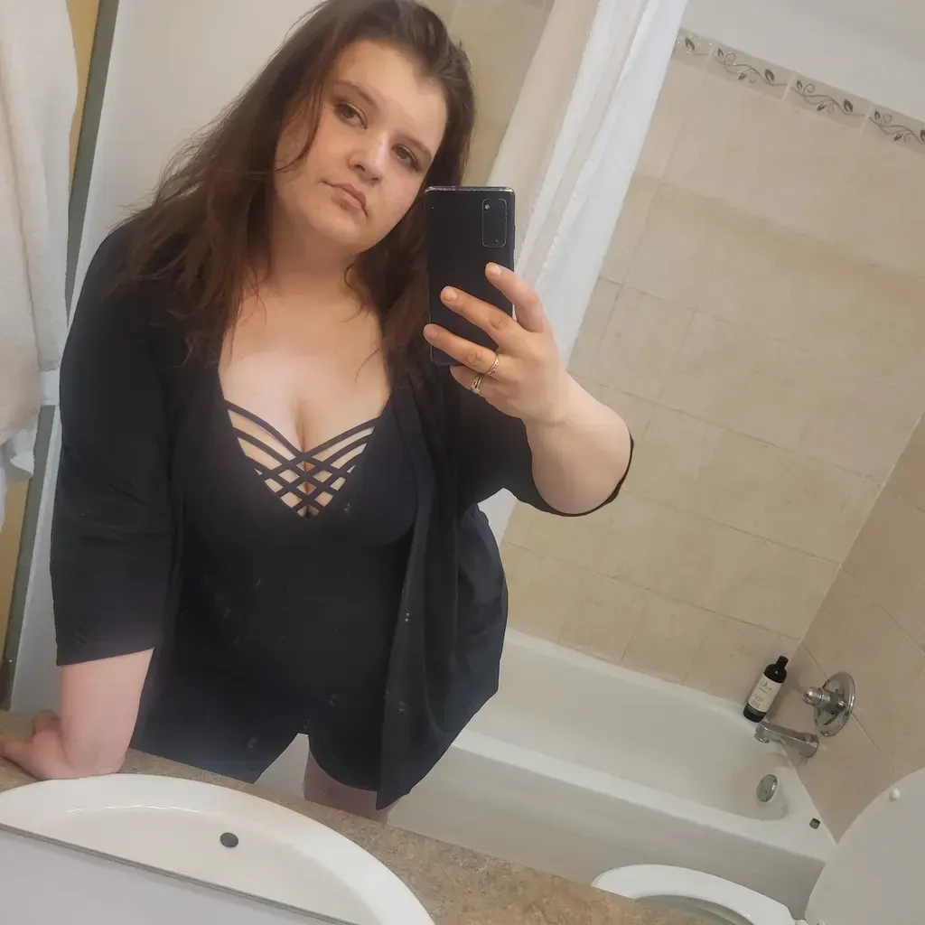 
                        Autumn 250.719.1034
                     is Female Escorts. | Peace River Country | British Columbia | Canada | canadatopescorts.com 
