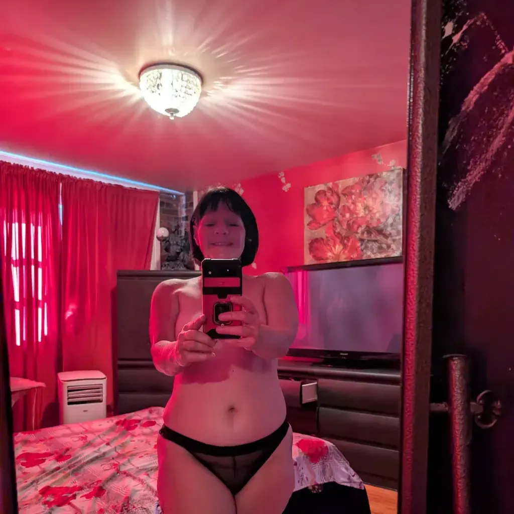 
                        Sandra
                     is Female Escorts. | Montreal | Quebec | Canada | canadatopescorts.com 