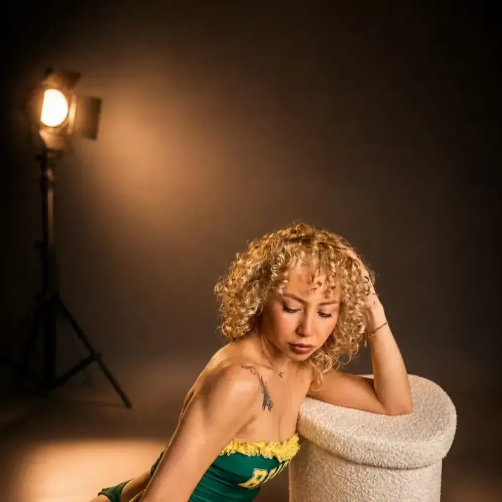 
                        Sara
                     is Female Escorts. | Kingston | Ontario | Canada | canadatopescorts.com 